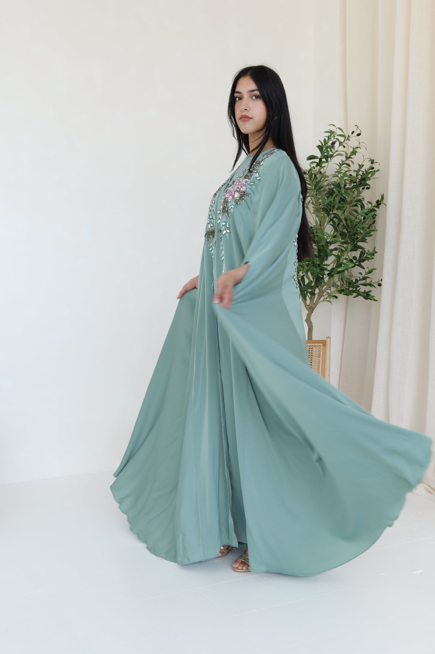 Hadiyah Abaya in saga green