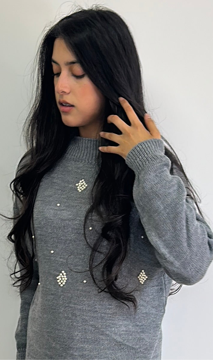 Emina co ord in grey