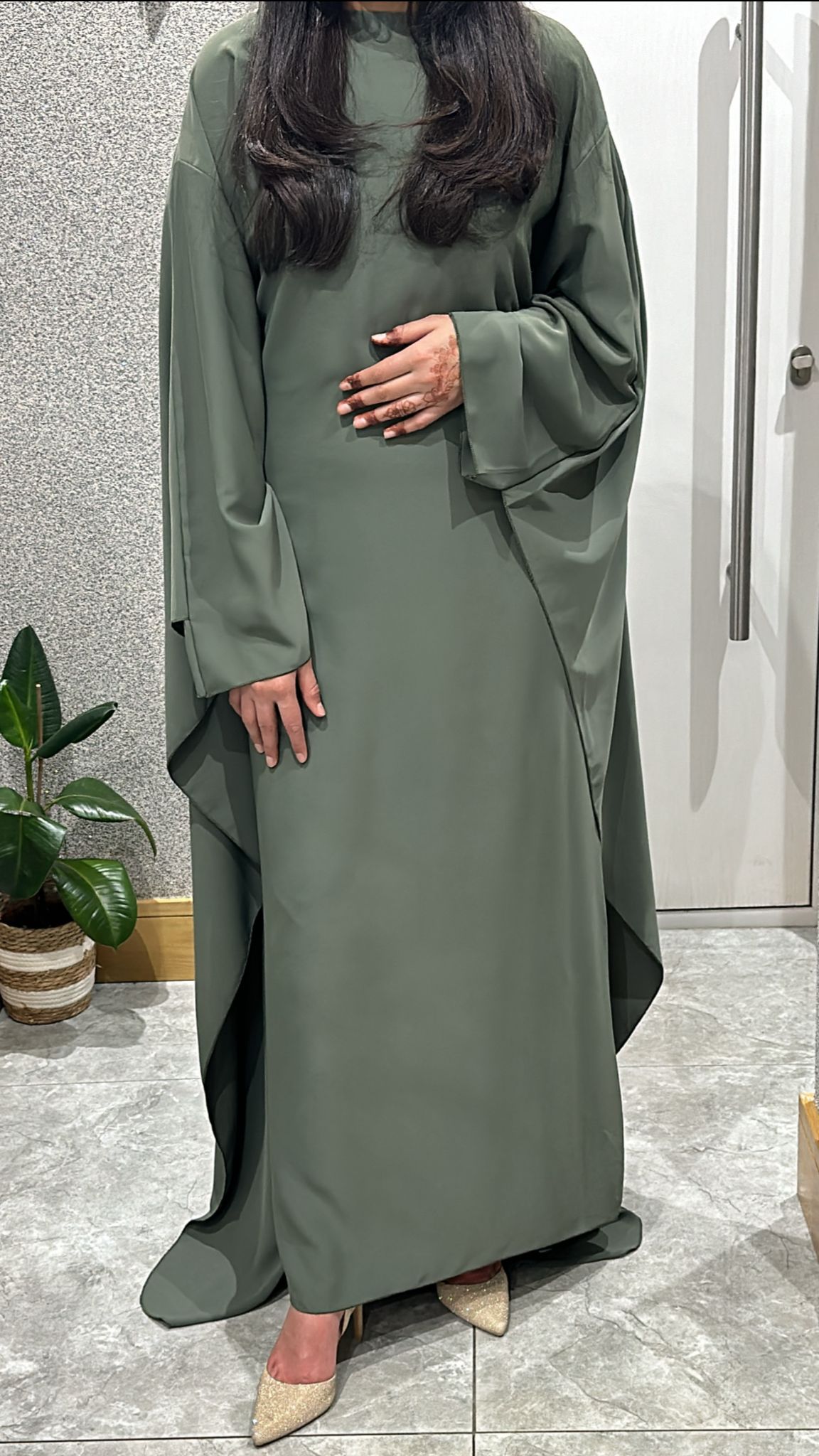 Alayah In Khakhi