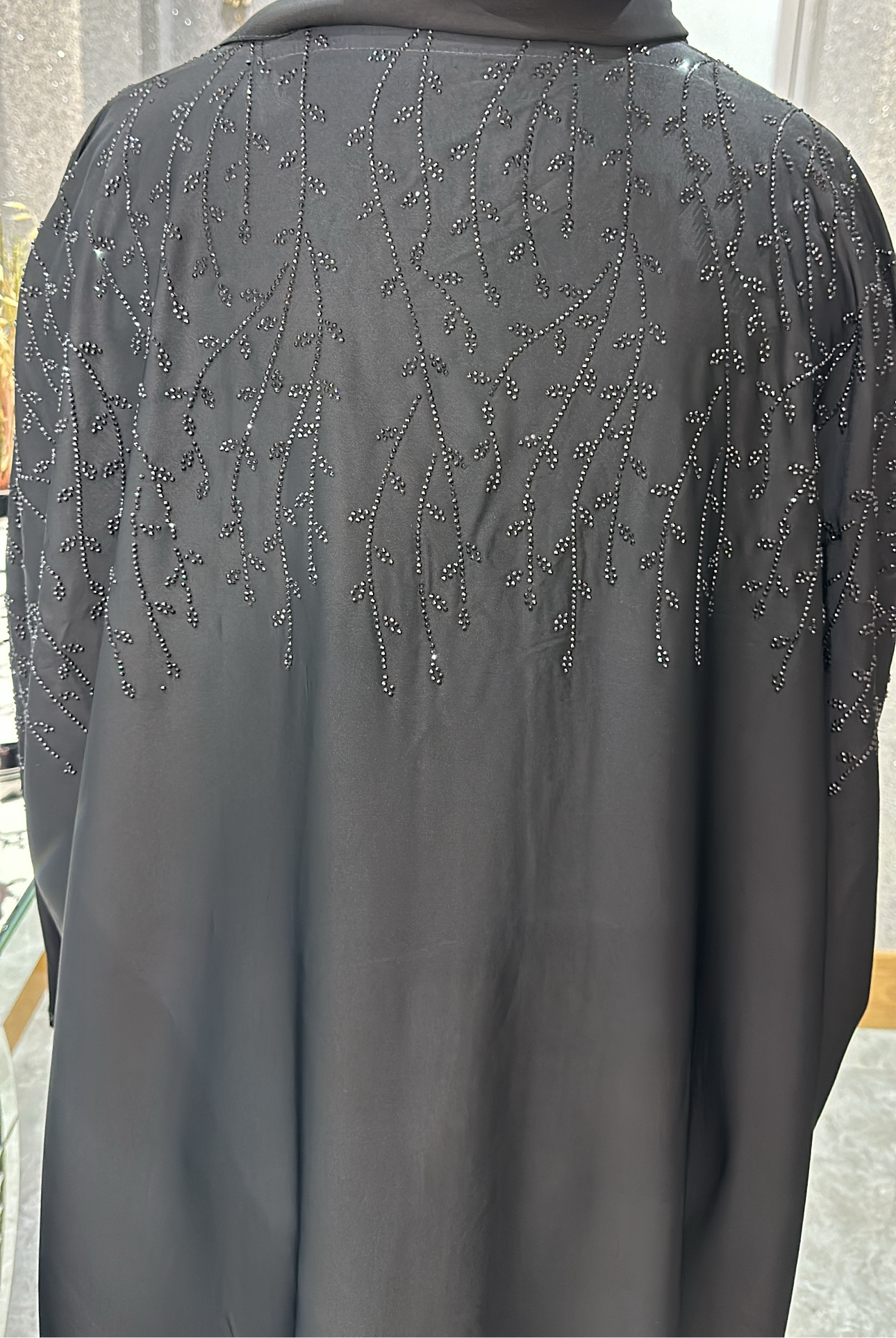 Maryam abaya in black