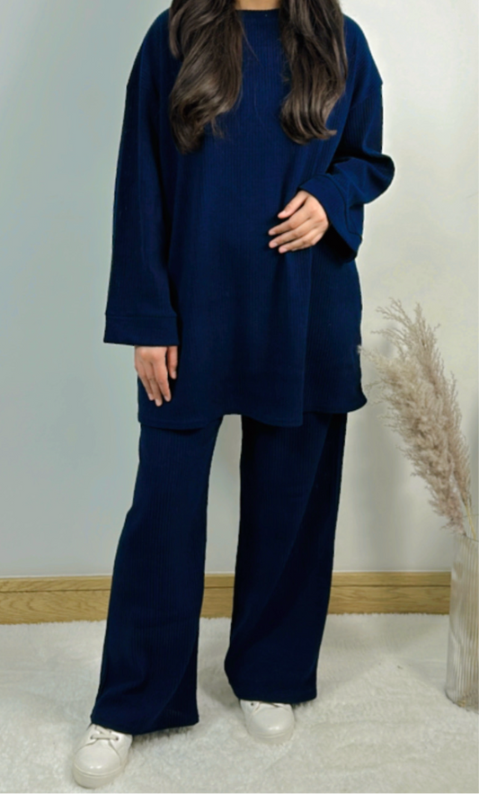Aafiya co ord in navy blue
