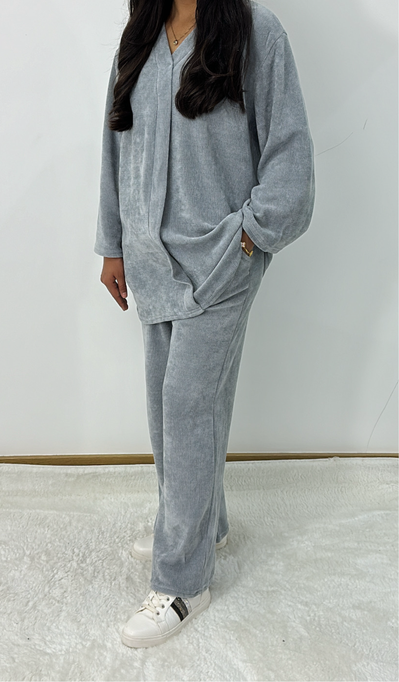 Alara lounge wear co ord set in grey