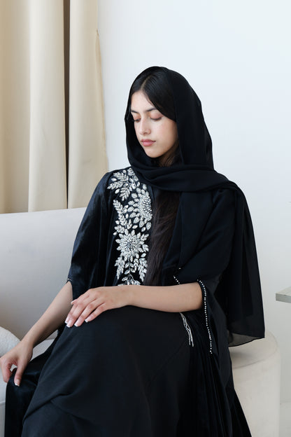 Esham abaya in black