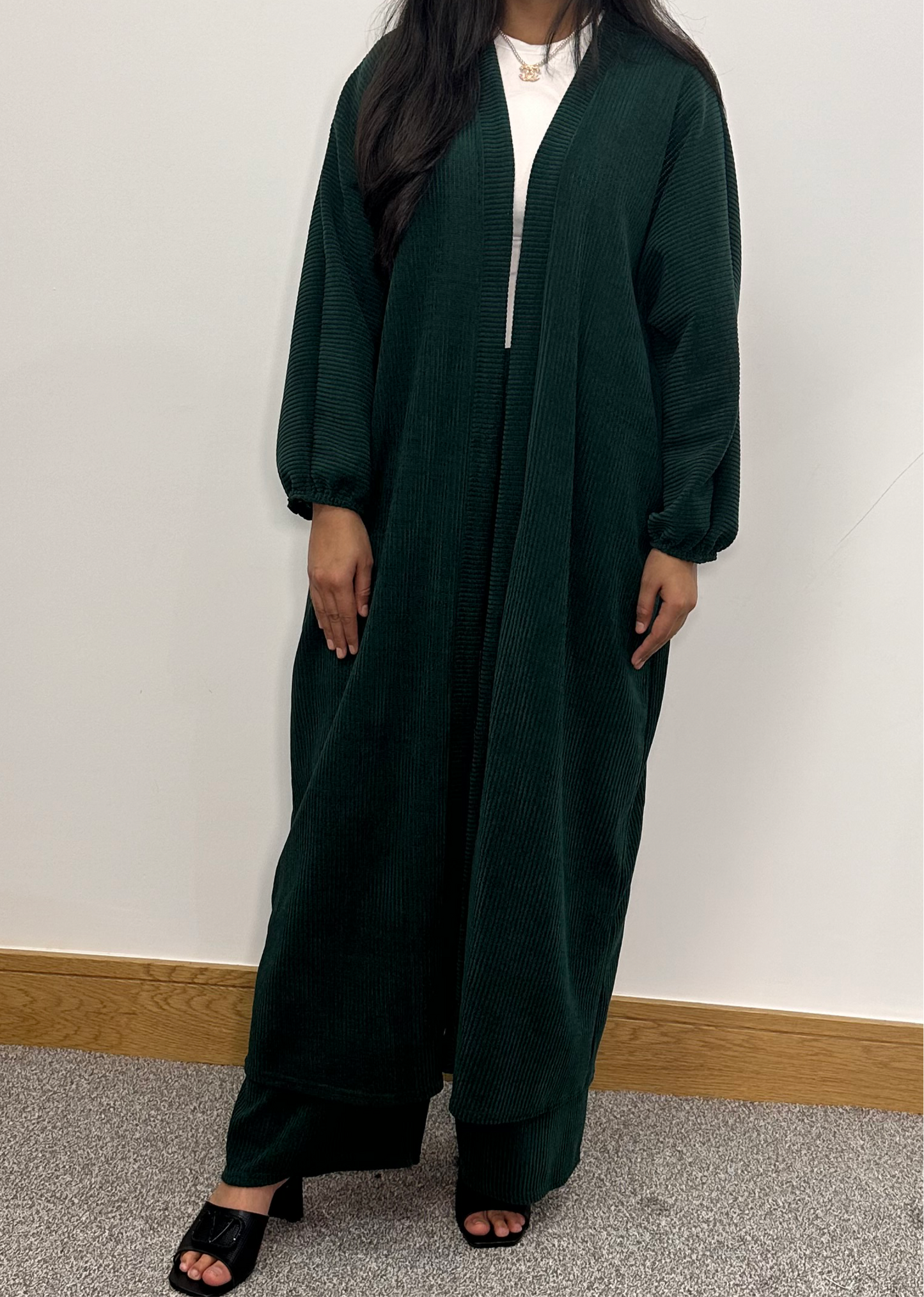 Yesmine co ord set in bottles green