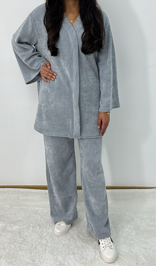 Alara lounge wear co ord set in grey