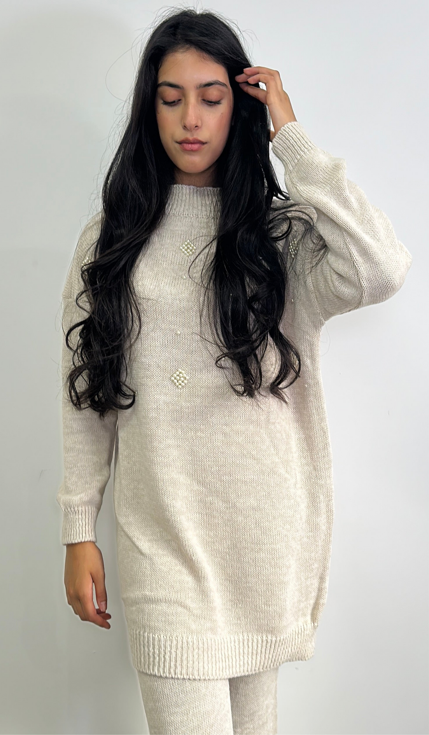 Emina co ord in beige