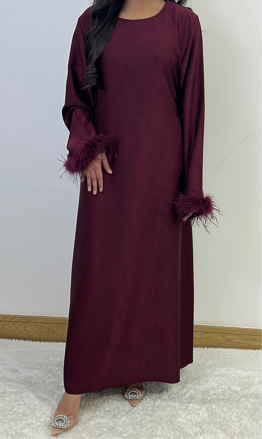 Fareeah long dress in burgundy