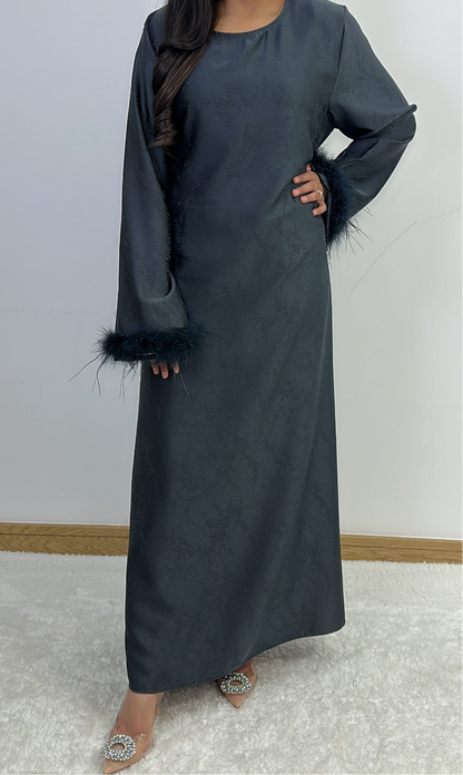 Fareeah long dress in grey