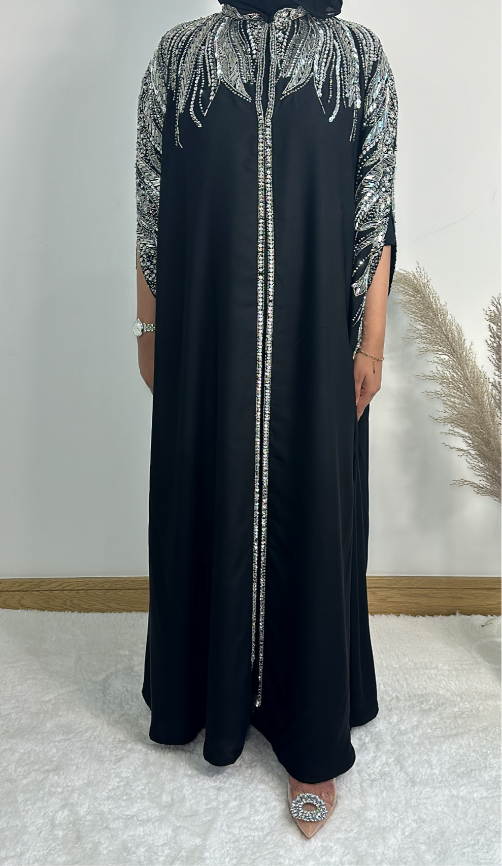 Zumena cape abaya in black
