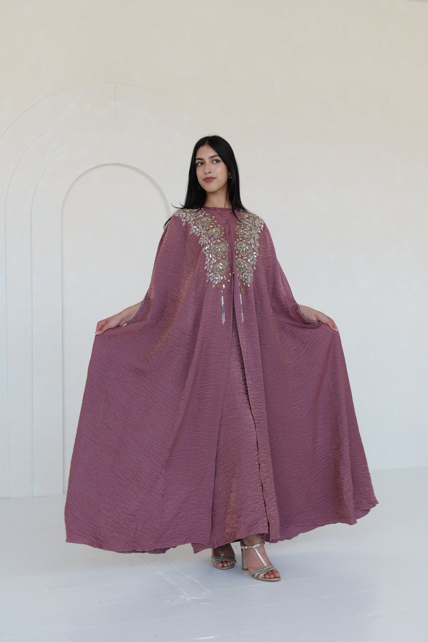 Shamairah abaya in rose pink