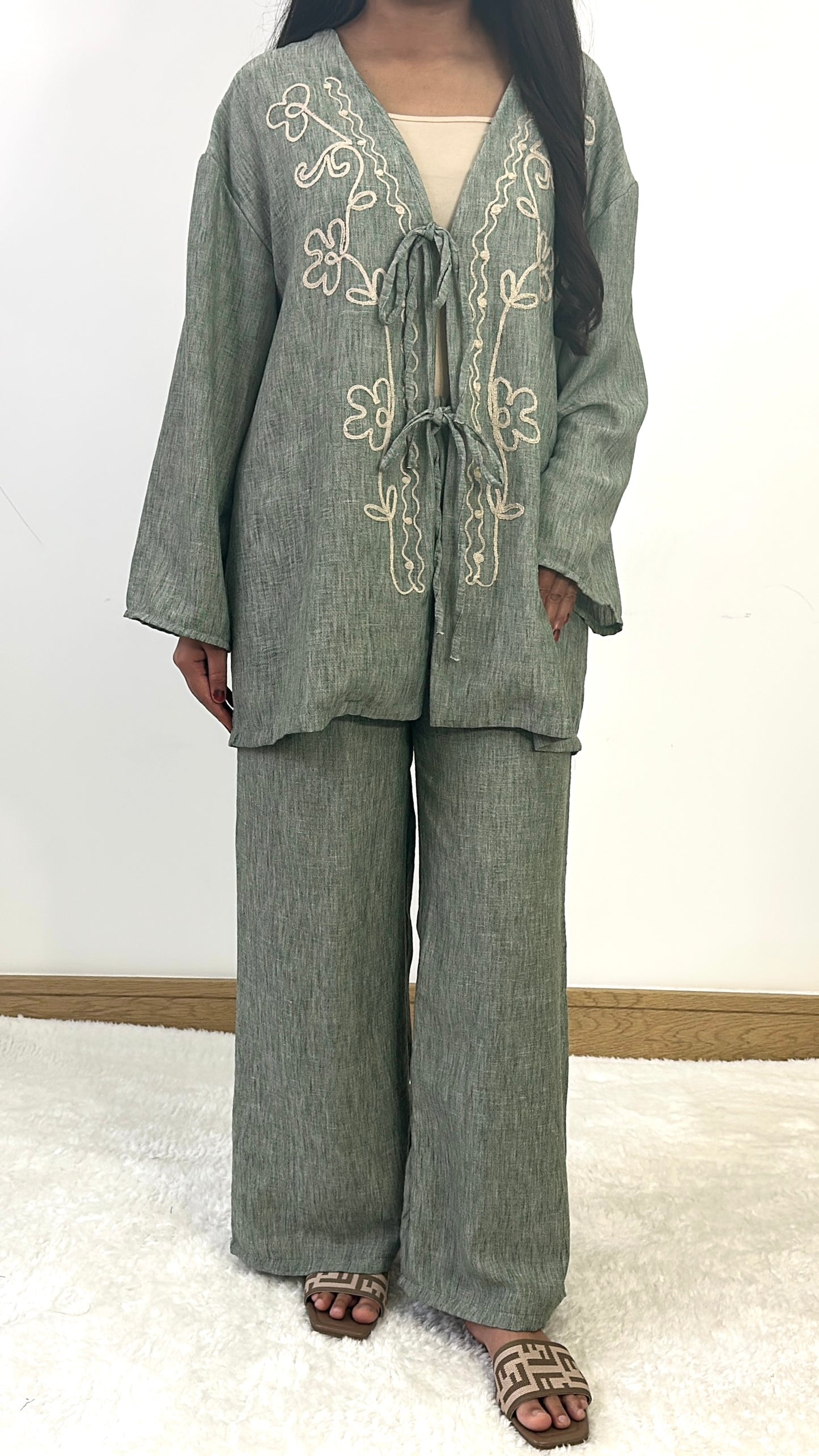 Lilian summer co ord in saga green