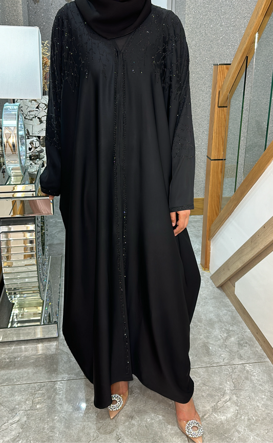 Maryam abaya in black