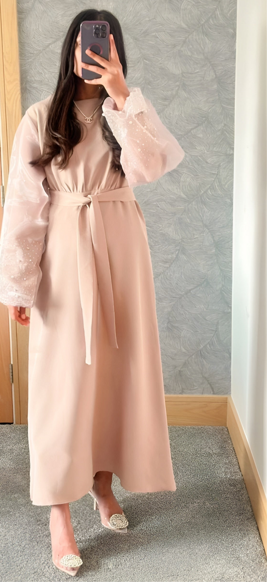 Elaf In Nude