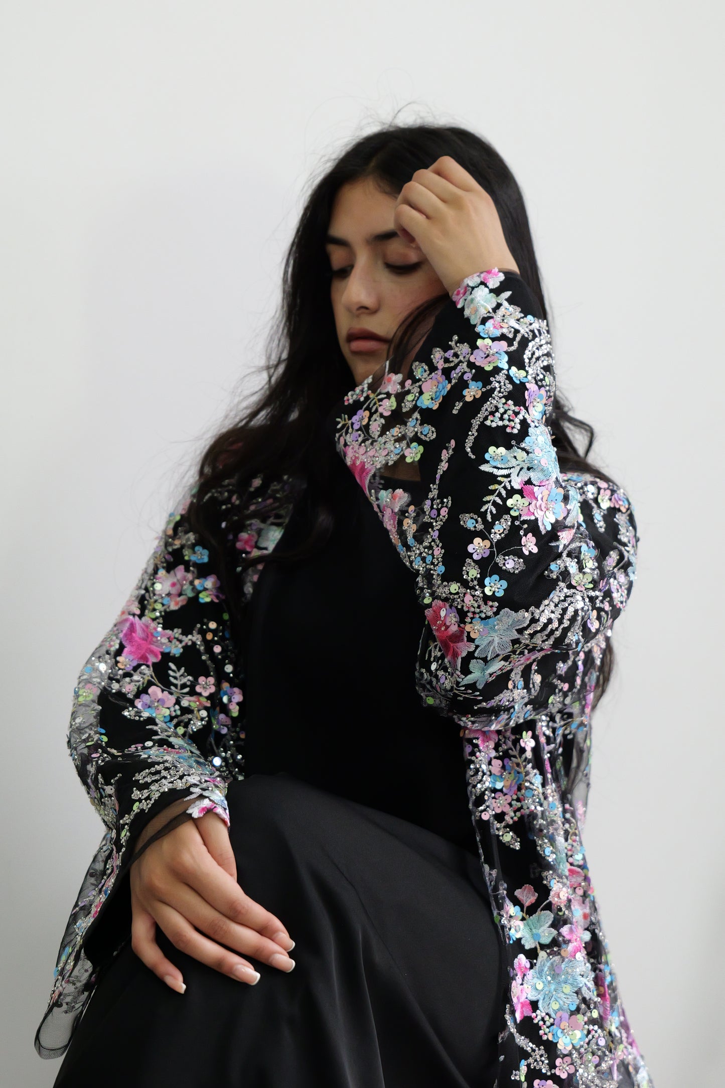 Summer petals abaya in Black