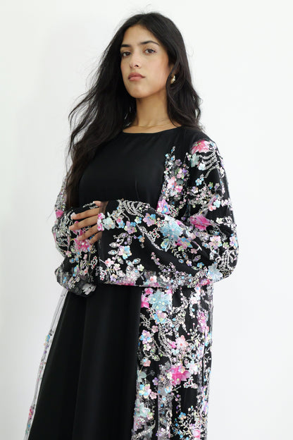 Summer petals abaya in Black