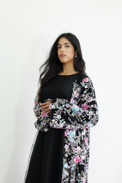 Summer petals abaya in Black