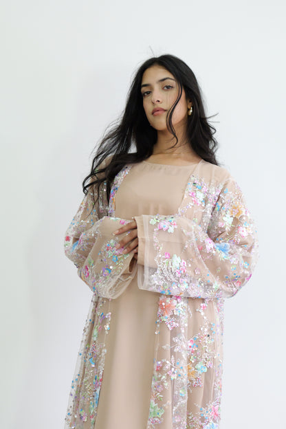 Summer petals abaya in Nude &  Pink