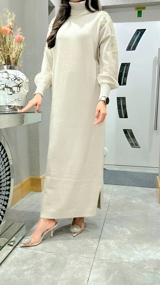 Zaha In Cream