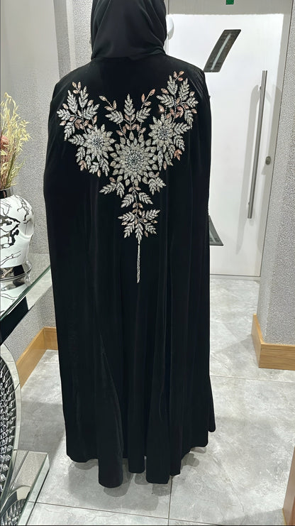 Eshma In Black Abaya