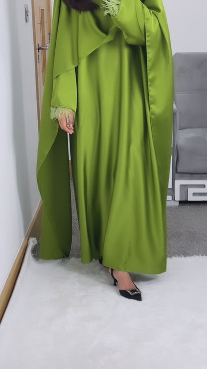 Hannah dress in grass green